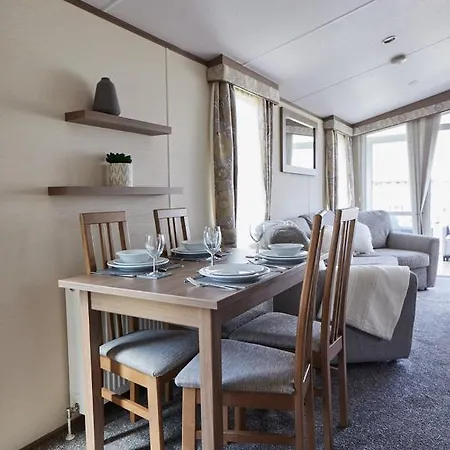 Дом отдыха The Coast *